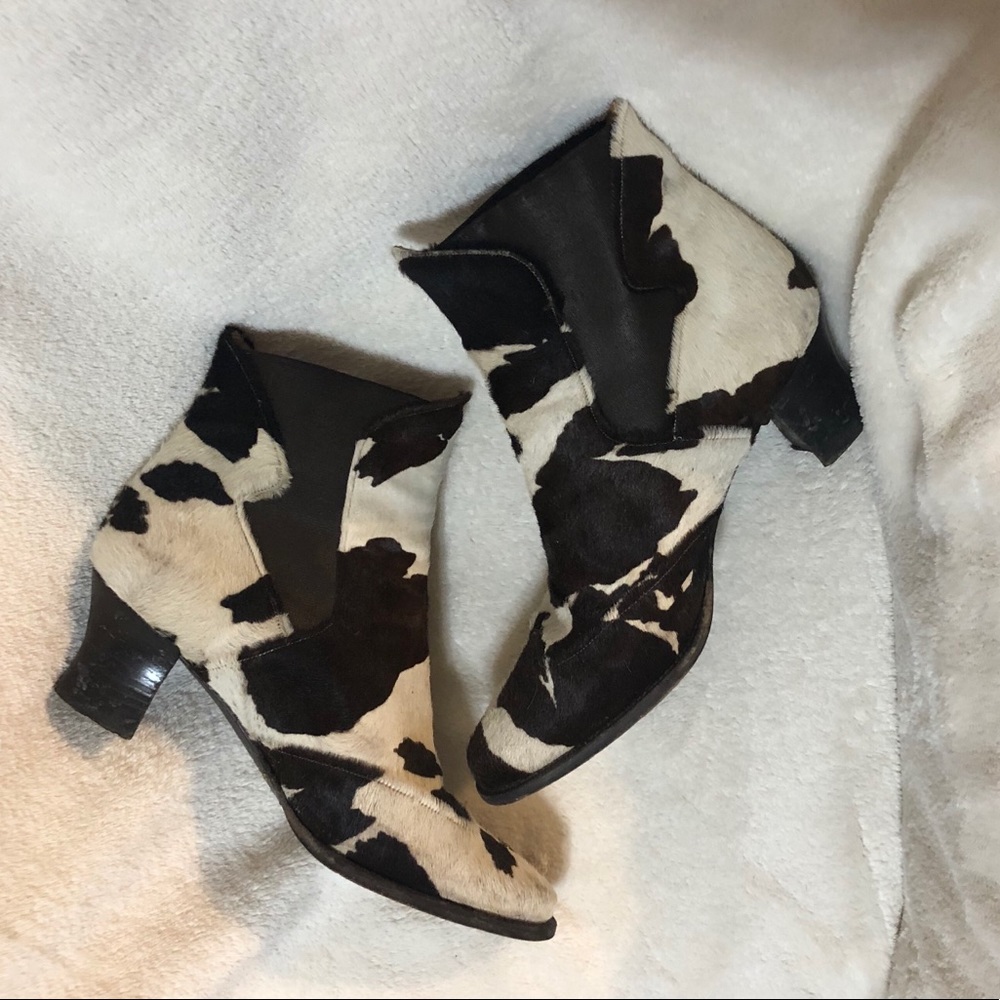 VINTAGE RINALDI COW PRINT BOOTIES